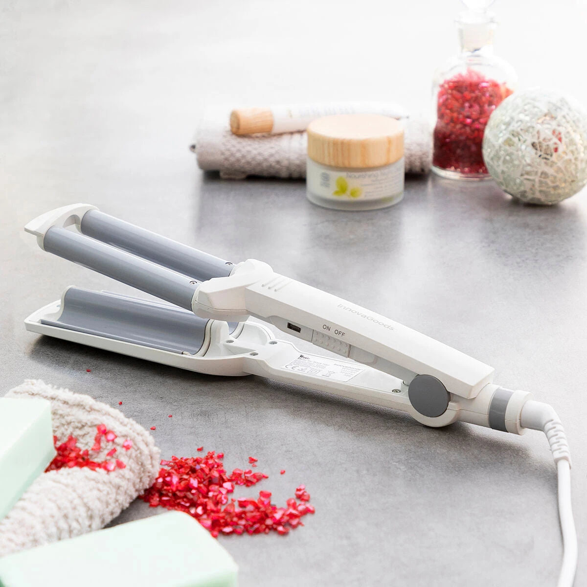 Ceramic Hair Iron for Creating Waves Wavio InnovaGoods 55 W product packaging